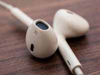 Apple патентует наушники со встроенным датчиком давления
