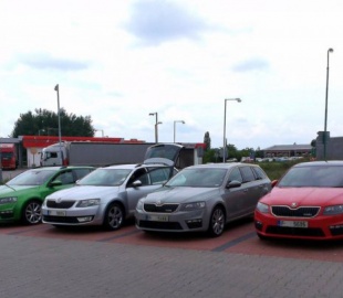 В Сети появились шпионские фото Octavia RS