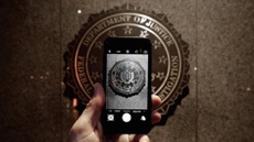 Суд разрешил ФБР не разглашать компанию, взломавшую iPhone стрелка из Сан-Бернардино