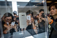 Samsung наняла 500 «фанатов» для презентации Galaxy S6