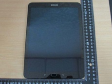 Samsung Galaxy Tab S3 оснастят корпусом из стекла и металла