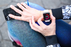 Apple заработала на Apple Watch свыше $2,6 млрд за один квартал