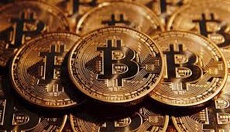 Цена на биткоин установила новый рекорд - $5,419