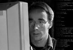 Линус Торвальдс пришёл в ярость от ключа Microsoft в ядре Linux