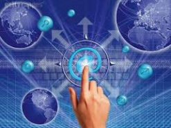 Пасха, бой Кличко и митинг в Москве, - главные темы в соцсетях