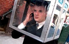 Жизнь с мобильником и без него (Фото)