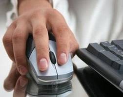 Шутники «разводят» киевлянок на интимные фото и выкладывают их в сеть