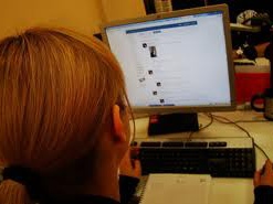 Почему пользователи ВКонтакте провели каникулы оффлайн?