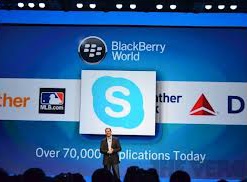 Появилась первая предварительная версия "родного" Skype под BlackBerry 10