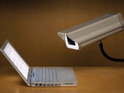 Обама может поддержать "прослушку" Интернета