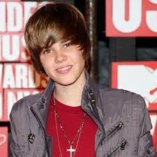 Джастин Бибер стал самым популярным пользователем Twitter