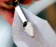 Парень через интернет продавал наркотики