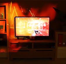 Технология IllumiRoom вынесет игры на новой Xbox за рамки телевизора