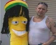 Мужчина истратил все свои сбережения, чтобы выиграть игровую приставку