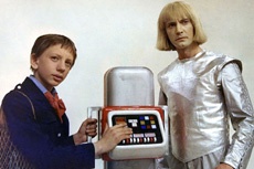 Гость из будущего: советский фантаст предсказал планшеты и Apple Watch