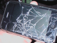 Взорвавшийся iPhone травмировал подростка