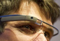 Разъяснения Google об очках-компьютере Glass разочаровали конгрессмена