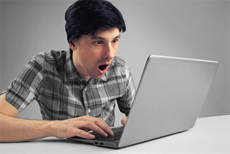 Старый вымогатель ловит жертв на «клубничку»