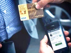 Приватовцы обновили сервис приема платежей со смартфона