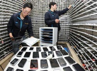 Samsung и LG разработают "аварийные выключатели" для смартфонов