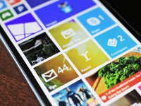 Microsoft тестирует WP 8.1 Update 2 и Windows 10 для смартфонов