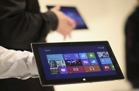 В IV квартале 2014 года Microsoft поставила свыше 2 млн планшетов Surface
