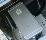 Опубликованы фотографии iPhone 6, сделанные на заводе Foxconn