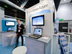 "Облака" принесли Microsoft более 1 млрд долларов