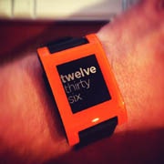 Пользователи Pebble смогут получать уведомления из iOS 7