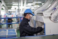 Производитель iPhone остановил заводы во Вьетнаме из-за массовых протестов