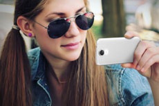 CES 2016: Новые смартфоны Polaroid, увы, без фотопринтера