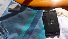 Motorola готовит трио смартфонов с экраном формата QHD