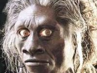 Орудия труда людям вручили Хоббиты