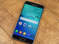 Для Samsung Galaxy A5 (2016) выпущено октябрьское обновление системы безопасности