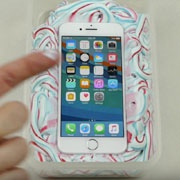 iPhone 7 утопили в зубной пасте