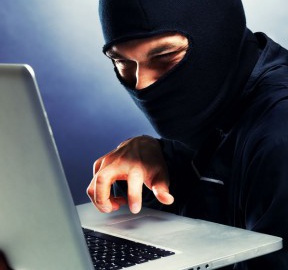 Хакеры провели дефейс сайтов компаний Avira и AVG