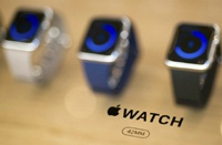 Как выглядели бы Apple Watch в эпоху диско