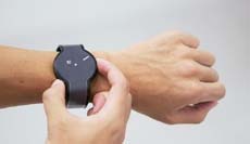 Sony выпустила часы, сделанные из электронной бумаги