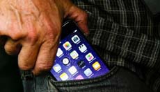 Похитители iPhone 6 подписались на страницу своей жертвы в соцсети