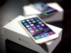 В американских Apple Store раскупили iPhone 6 Plus