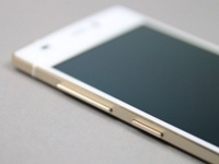 Опубликован тизер самого тонкого смартфона в мире