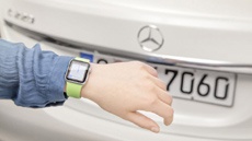 Автомобили Mercedes-Benz будут взаимодействовать с Apple Watch
