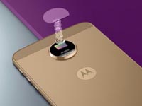 Moto Z (2017) cможет предложить дополнительный способ биометрической авторизации