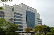 Дешевеющие ЖК-панели обрушили прибыль LG Display