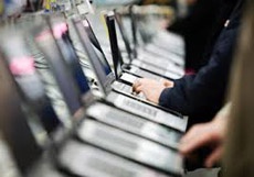 Виртуальная реальность может дать толчок рынку ПК и ноутбуков