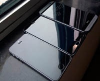iPhone 6 запечатлен на фото вместе с iPhone 5s и HTC One M8