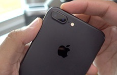 Пользователи iPhone 7 Plus пожаловались на «черный экран смерти»