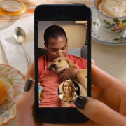 В Snapchat появились текстовые чаты и видеозвонки