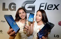 Демонстрация «самозаживления» смартфона LG G Flex