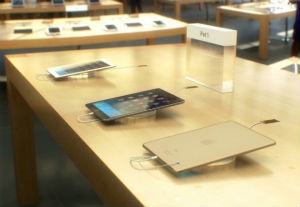 Мировые поставки планшетов увеличились на четверть